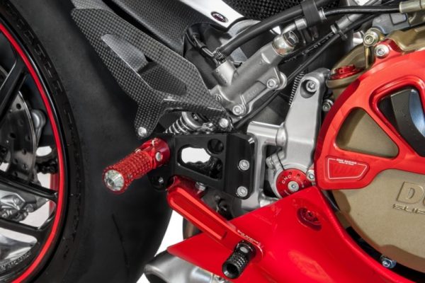 Adjustable rear sets Ducati 1199 Panigale