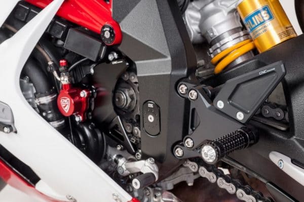 ADJUSTABLE REAR SETS MV AGUSTA