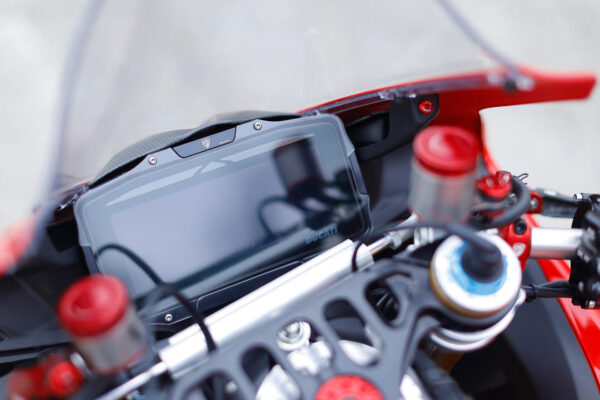 Dashboard cover Ducati Panigale V4 - Image 2